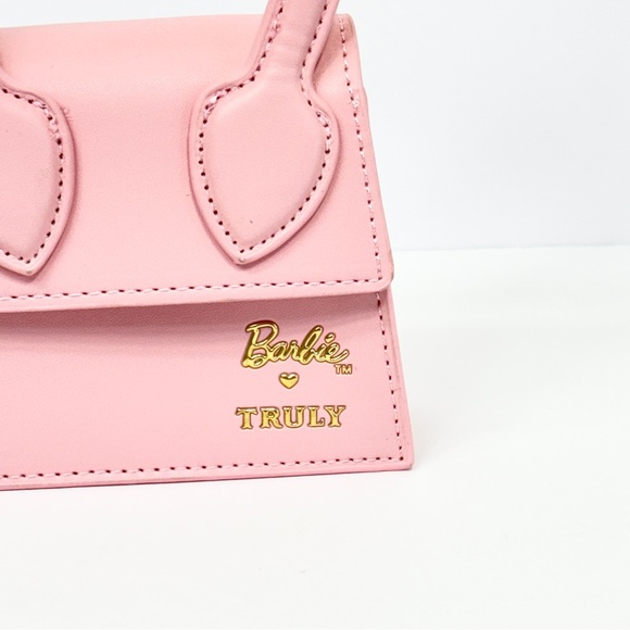 Limited Edition Barbie Heart Shaped Handbag - Picture 4 of 7